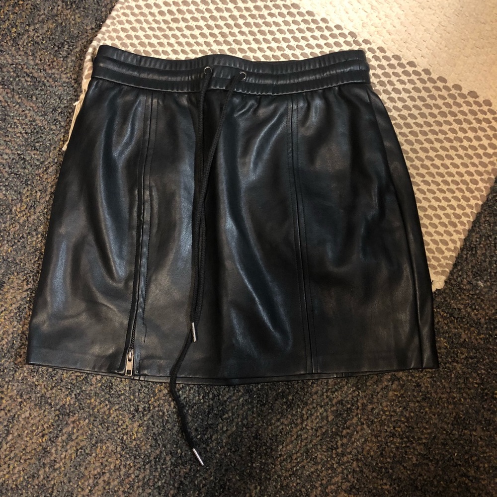 black leather skirt